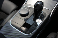 BMW 3シリーズ 320i Mｽﾎﾟｰﾂ ｺﾝﾌｫｰﾄP ｼｰﾄﾋｰﾀｰ 追従ACC ｽﾃｱﾘﾝｸﾞｻﾎﾟｰﾄ BMWﾗｲﾌﾞｺｯｸﾋﾟｯﾄﾞLEDﾍｯﾄﾞﾗｲﾄ ｵｰﾄﾊｲﾋﾞｰﾑ ﾜｲﾔﾚｽ充電 ｱﾝﾋﾞｴﾝﾄﾗｲﾄ ﾊｰﾌﾚｻﾞｰ 電動ﾄﾗﾝｸ 3ｿﾞｰﾝｴｱｺﾝ ｱｯﾌﾟﾙｶｰﾌﾟﾚｲ ﾀｯﾁ画面HDDﾅﾋﾞ2年保証