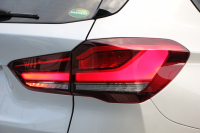 BMW X1 Xdrive18d Xﾗｲﾝ ｴﾃﾞｨｼｮﾝｼﾞｮｲﾌﾟﾗｽ ﾊｲﾗｲﾝ&ｺﾝﾌｫｰﾄP 後期 ﾌｪｲｽﾘﾌﾄ後 真珠色 ﾋｰﾀｰ黒革 追従ACC LEDﾍｯﾄﾞﾗｲﾄ 電動ﾄﾗﾝｸ ﾀｯﾁ画面HDDﾅﾋﾞ衝突軽減ﾌﾞﾚｰｷ 車線逸脱警告 歩行者警告 専用18AW ｳｯﾄﾞﾊﾟﾈﾙ 2年保証