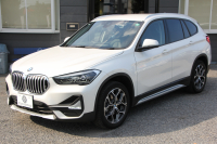 BMW X1 Xdrive18d Xﾗｲﾝ ｴﾃﾞｨｼｮﾝｼﾞｮｲﾌﾟﾗｽ ﾊｲﾗｲﾝ&ｺﾝﾌｫｰﾄP 後期 ﾌｪｲｽﾘﾌﾄ後 真珠色 ﾋｰﾀｰ黒革 追従ACC LEDﾍｯﾄﾞﾗｲﾄ 電動ﾄﾗﾝｸ ﾀｯﾁ画面HDDﾅﾋﾞ衝突軽減ﾌﾞﾚｰｷ 車線逸脱警告 歩行者警告 専用18AW ｳｯﾄﾞﾊﾟﾈﾙ 2年保証