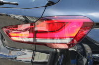 BMW X1 Xdrive18d Mｽﾎﾟｰﾂ ﾊｲﾗｲﾝ ｺﾝﾌｫｰﾄP 後期 ﾌｪｲｽﾘﾌﾄ後 ﾋｰﾀｰ黒革 Mｼｰﾄﾍﾞﾙﾄ ﾜｲﾔﾚｽ充電 電動ｼｰﾄ LEDﾍｯﾄﾞﾗｲﾄ 追従ACC ﾀｯﾁﾊﾟﾈﾙ対応HDDﾅﾋﾞ新ﾒｰﾀｰ Bluetooth接続 Pｱｼｽﾄ 電動ﾄﾗﾝｸ 衝突軽減ﾌﾞﾚｰｷ 車線逸脱警告 歩行者警告 2年保証