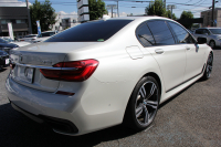 BMW 7シリーズ 740d Xdrive Mｽﾎﾟｰﾂ ﾘｱｺﾝﾌｫｰﾄP 1ｵｰﾅ ﾘｱｴﾝﾀｰﾃｲﾒﾝﾄ ﾘｱﾓﾆﾀｰ ﾀｯﾁｺﾏﾝﾄﾞﾋｰﾄｺﾝﾌｫｰﾄP ｻﾝﾙｰﾌ ﾚｰｻﾞｰﾗｲﾄ ﾃﾞｨｽﾌﾟﾚｲｷｰ ﾘﾓｰﾄﾊﾟｰｷﾝｸﾞﾏｯｻｰｼﾞ&ﾍﾞﾝﾁﾚｰｼｮﾝ ｺﾆｬｯｸﾚｻﾞｰ 360度ｶﾒﾗ 4WD 3.0Lﾃﾞｨｰｾﾞﾙﾀｰﾎﾞ2年保証