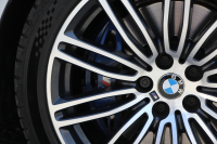 BMW 5シリーズ 530i ﾂｰﾘﾝｸﾞMｽﾎﾟｰﾂ ｾﾚｸﾄP 型式変更後｢ABA-JT20｣ 252馬力 ﾊﾟﾉﾗﾏｻﾝﾙｰﾌ ﾊｰﾏﾝｶｰﾄﾞﾝ 4ｿﾞｰﾝｴｱｺﾝ 全席ﾋｰﾀｰ黒革 HUD 追従ACC ｽﾃｱﾘﾝｸﾞｻﾎﾟｰﾄ 変更後全面液晶ﾒｰﾀｰ ﾀｯﾁ画面HDDﾅﾋﾞTV 360度ｶﾒﾗ 2年保証