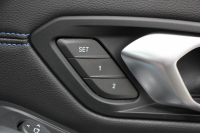 BMW 3シリーズ 320i Mｽﾎﾟｰﾂ ﾃﾞﾋﾞｭｰ&ｺﾝﾌｫｰﾄP ｻﾝﾙｰﾌ ﾋｰﾀｰ黒革 専用ﾌﾞﾙｰｽﾃｯﾁ 19AW 追従ACC ｽﾃｱﾘﾝｸﾞｻﾎﾟｰﾄ LEDﾍｯﾄﾞﾗｲﾄ ｵｰﾄﾊｲﾋﾞｰﾑ 電動ﾄﾗﾝｸ ｱｯﾌﾟﾙｶｰﾌﾟﾚｲ ﾀｯﾁ画面HDDﾅﾋﾞﾜｲﾔﾚｽ充電 Hi-fiｽﾋﾟｰｶｰ Pｱｼｽﾄ 専用ｴｱﾛ 2年保証