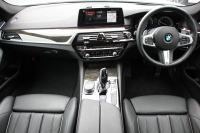 BMW 5シリーズ 530i Mｽﾎﾟｰﾂ ｲﾉﾍﾞｰｼｮﾝP 1ｵｰﾅ 高出力 252馬力 全席ﾋｰﾀｰ黒革 HUD ﾃﾞｨｽﾌﾟﾚｲｷｰ ﾘﾓｰﾄﾊﾟｰｷﾝｸﾞ追従ACC ｽﾃｱﾘﾝｸﾞｻﾎﾟｰﾄ LEDﾍｯﾄﾞﾗｲﾄ ｵｰﾄﾊｲﾋﾞｰﾑ ﾀｯﾁ画面HDDﾅﾋﾞTV ｼﾞｪｽﾁｬｰC 360度ｶﾒﾗ Pｱｼｽﾄﾌﾟﾗｽ 電動ﾄﾗﾝｸ 2年保証