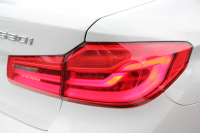 BMW 5シリーズ 530i Mｽﾎﾟｰﾂ ｲﾉﾍﾞｰｼｮﾝP 1ｵｰﾅ 高出力 252馬力 全席ﾋｰﾀｰ黒革 HUD ﾃﾞｨｽﾌﾟﾚｲｷｰ ﾘﾓｰﾄﾊﾟｰｷﾝｸﾞ追従ACC ｽﾃｱﾘﾝｸﾞｻﾎﾟｰﾄ LEDﾍｯﾄﾞﾗｲﾄ ｵｰﾄﾊｲﾋﾞｰﾑ ﾀｯﾁ画面HDDﾅﾋﾞTV ｼﾞｪｽﾁｬｰC 360度ｶﾒﾗ Pｱｼｽﾄﾌﾟﾗｽ 電動ﾄﾗﾝｸ 2年保証