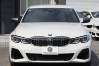 BMW 3シリーズ M340i Xdrive ｲﾉﾍﾞｰｼｮﾝP 4WD 直6ﾀｰﾎﾞ387馬力 ﾋｰﾀｰ黒革 ﾚｰｻﾞｰﾗｲﾄ HUD ｼﾞｪｽﾁｬｰC ﾊｰﾏﾝｶｰﾄﾞﾝｻﾗｳﾝﾄﾞｱﾀﾞﾌﾟﾃｨﾌﾞMｻｽ 専用ﾃﾞﾌ 19AW Mｽﾎﾟｰﾂﾌﾞﾚｰｷ BMWﾗｲﾌﾞｺｯｸﾋﾟｯﾄﾞﾊﾟｰｷﾝｸﾞｱｼｽﾄﾌﾟﾗｽ 360度ｶﾒﾗ 2年保証
