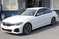 BMW 3シリーズ M340i Xdrive ｲﾉﾍﾞｰｼｮﾝP 4WD 直6ﾀｰﾎﾞ387馬力 ﾋｰﾀｰ黒革 ﾚｰｻﾞｰﾗｲﾄ HUD ｼﾞｪｽﾁｬｰC ﾊｰﾏﾝｶｰﾄﾞﾝｻﾗｳﾝﾄﾞｱﾀﾞﾌﾟﾃｨﾌﾞMｻｽ 専用ﾃﾞﾌ 19AW Mｽﾎﾟｰﾂﾌﾞﾚｰｷ BMWﾗｲﾌﾞｺｯｸﾋﾟｯﾄﾞﾊﾟｰｷﾝｸﾞｱｼｽﾄﾌﾟﾗｽ 360度ｶﾒﾗ 2年保証