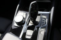 BMW 5シリーズ 530i ｴﾃﾞｨｼｮﾝﾐｯｼｮﾝｲﾝﾎﾟｯｼﾌﾞﾙ 特別仕様車 252馬力 ﾅｲﾄﾌﾞﾙｰﾚｻﾞｰ ｱﾀﾞﾌﾟﾃｨﾌﾞｻｽ ﾊｰﾏﾝｶｰﾄﾞﾝ HUD 追従ACC ｽﾃｱﾘﾝｸﾞｻﾎﾟｰﾄ ﾀｯﾁ画面HDDﾅﾋﾞTV LEDﾍｯﾄﾞﾗｲﾄ ｵｰﾄﾊｲﾋﾞｰﾑ 電動ﾄﾗﾝｸ 360度ｶﾒﾗ 全席ﾋｰﾀｰ 専用ﾌﾞﾗｯｸ19AW 2年保証