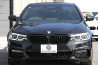 BMW 5シリーズ 530i ｴﾃﾞｨｼｮﾝﾐｯｼｮﾝｲﾝﾎﾟｯｼﾌﾞﾙ 特別仕様車 252馬力 ﾅｲﾄﾌﾞﾙｰﾚｻﾞｰ ｱﾀﾞﾌﾟﾃｨﾌﾞｻｽ ﾊｰﾏﾝｶｰﾄﾞﾝ HUD 追従ACC ｽﾃｱﾘﾝｸﾞｻﾎﾟｰﾄ ﾀｯﾁ画面HDDﾅﾋﾞTV LEDﾍｯﾄﾞﾗｲﾄ ｵｰﾄﾊｲﾋﾞｰﾑ 電動ﾄﾗﾝｸ 360度ｶﾒﾗ 全席ﾋｰﾀｰ 専用ﾌﾞﾗｯｸ19AW 2年保証