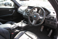 BMW Mシリーズ M2ｸｰﾍﾟMDCT 370馬力 直6ﾀｰﾎﾞ7速DCT ﾋｰﾀｰ黒革 ﾊｰﾏﾝｶｰﾄﾞﾝｻｳﾝﾄﾞiﾄﾞﾗｲﾌﾞHDDﾅﾋﾞBｶﾒﾗ 専用19AW 衝突軽減ﾌﾞﾚｰｷ 車線逸脱警告 歩行者警告 ﾌﾞﾚｰｷ付ｸﾙｺﾝ ｽﾏｰﾄｷｰ ｶｰﾎﾞﾝｲﾝﾃﾘｱﾄﾘﾑ ﾊﾟﾄﾞﾙｼﾌﾄ 2年保証