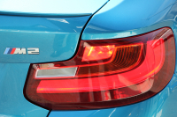 BMW Mシリーズ M2ｸｰﾍﾟMDCT 370馬力 直6ﾀｰﾎﾞ7速DCT ﾋｰﾀｰ黒革 Mﾊﾟﾌｫｰﾏﾝｽｽﾃｱﾘﾝｸﾞｶｰﾎﾞﾝﾘｯﾌﾟｽﾎﾟｲﾗｰ 3Ddesignｴｱﾛ HDDﾅﾋﾞBｶﾒﾗ 専用19AW 衝突軽減ﾌﾞﾚｰｷ 車線逸脱警告 歩行者警告 ﾌﾞﾚｰｷ付ｸﾙｺﾝ ｽﾏｰﾄｷｰ ｶｰﾎﾞﾝｲﾝﾃﾘｱﾄﾘﾑ ﾊﾟﾄﾞﾙｼﾌﾄ 2年保証