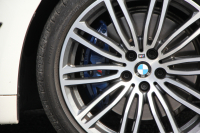 BMW 5シリーズ 530i Mｽﾎﾟｰﾂ 型式変更後｢JR20｣ 252馬力 全席ﾋｰﾀｰ黒革 HUD 追従ACC ｽﾃｱﾘﾝｸﾞｻﾎﾟｰﾄ 変更後全面液晶ﾒｰﾀｰ LEDﾍｯﾄﾞﾗｲﾄ ｵｰﾄﾊｲﾋﾞｰﾑ ﾀｯﾁ画面HDDﾅﾋﾞTV 360度ｶﾒﾗ Mspﾌﾞﾚｰｷ 19AW 電動ﾄﾗﾝｸ 専用ｴｱﾛ 2年保証