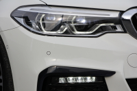 BMW 5シリーズ 530i Mｽﾎﾟｰﾂ 型式変更後｢JR20｣ 252馬力 全席ﾋｰﾀｰ黒革 HUD 追従ACC ｽﾃｱﾘﾝｸﾞｻﾎﾟｰﾄ 変更後全面液晶ﾒｰﾀｰ LEDﾍｯﾄﾞﾗｲﾄ ｵｰﾄﾊｲﾋﾞｰﾑ ﾀｯﾁ画面HDDﾅﾋﾞTV 360度ｶﾒﾗ Mspﾌﾞﾚｰｷ 19AW 電動ﾄﾗﾝｸ 専用ｴｱﾛ 2年保証