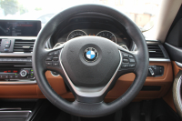 BMW 4シリーズ 428i ｸｰﾍﾟﾗｸﾞｼﾞｭｱﾘｰ 高出力 245馬力 ｻﾄﾞﾙﾌﾞﾗｳﾝﾚｻﾞｰ ｼｰﾄﾋｰﾀｰ HUD LEDﾍｯﾄﾞﾗｲﾄ 追従ACC 衝突軽減ﾌﾞﾚｰｷ 車線逸脱警告 歩行者警告 ﾀｯﾁﾊﾟｯﾄﾞ対応HDDﾅﾋﾞｽﾏｰﾄｷｰ Bluetooth接続 2年保証