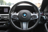 BMW 5シリーズ 530i ｴﾃﾞｨｼｮﾝﾐｯｼｮﾝｲﾝﾎﾟｯｼﾌﾞﾙ 特別仕様車 252馬力 ﾅｲﾄﾌﾞﾙｰﾚｻﾞｰ ｱﾀﾞﾌﾟﾃｨﾌﾞｻｽ ﾊｰﾏﾝｶｰﾄﾞﾝ HUD 追従ACC ｽﾃｱﾘﾝｸﾞｻﾎﾟｰﾄ ﾀｯﾁ画面HDDﾅﾋﾞTV LEDﾍｯﾄﾞﾗｲﾄ ｵｰﾄﾊｲﾋﾞｰﾑ 電動ﾄﾗﾝｸ 360度ｶﾒﾗ 全席ﾋｰﾀｰ 専用ﾌﾞﾗｯｸ19AW 2年保証