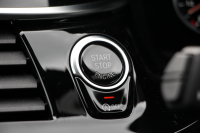 BMW 5シリーズ 530i ｴﾃﾞｨｼｮﾝﾐｯｼｮﾝｲﾝﾎﾟｯｼﾌﾞﾙ 特別仕様車 252馬力 ﾅｲﾄﾌﾞﾙｰﾚｻﾞｰ ｱﾀﾞﾌﾟﾃｨﾌﾞｻｽ ﾊｰﾏﾝｶｰﾄﾞﾝ HUD 追従ACC ｽﾃｱﾘﾝｸﾞｻﾎﾟｰﾄ ﾀｯﾁ画面HDDﾅﾋﾞTV LEDﾍｯﾄﾞﾗｲﾄ ｵｰﾄﾊｲﾋﾞｰﾑ 電動ﾄﾗﾝｸ 360度ｶﾒﾗ 全席ﾋｰﾀｰ 専用ﾌﾞﾗｯｸ19AW 2年保証