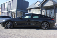 BMW 8シリーズ 840i ｸﾞﾗﾝｸｰﾍﾟMｽﾎﾟｰﾂ ﾊﾟﾉﾗﾏｻﾝﾙｰﾌ indiviﾒﾘﾉﾚｻﾞｰ ﾅｲﾄﾌﾞﾙｰ&ﾌﾞﾗｯｸﾚｻﾞｰ ﾚｰｻﾞｰﾗｲﾄ ｵﾌﾟｼｮﾝ20AW ﾊｰﾏﾝｶｰﾄﾞﾝｻｳﾝﾄﾞｸﾘｽﾀﾙﾌｨﾆｯｼｭ 360度ｶﾒﾗ 追従ACC HUD 全席ﾋｰﾀｰ ﾌﾛﾝﾄﾍﾞﾝﾁﾚｰｼｮﾝ ｿﾌﾄｸﾛｰｽﾞﾄﾞｱ 2年保証