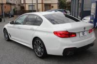 BMW 5シリーズ 523d Mｽﾎﾟｰﾂ ﾊｲﾗｲﾝ 全席ﾋｰﾀｰ黒革 HUD ｶﾀﾛｸﾞ燃費21.5km/L 追従ACC ｽﾃｱﾘﾝｸﾞｻﾎﾟｰﾄ LEDﾍｯﾄﾞﾗｲﾄ ｵｰﾄﾊｲﾋﾞｰﾑ 液晶ﾒｰﾀｰ 360度ｶﾒﾗ ﾀｯﾁ画面HDDﾅﾋﾞTV 専用ｴｱﾛ 19AW 電動ﾄﾗﾝｸ ｽﾏｰﾄｷｰ ﾊﾟﾄﾞﾙｼﾌﾄ 2年保証