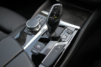 BMW 5シリーズ 523i Mｽﾎﾟｰﾂ ﾊｲﾗｲﾝ ｲﾉﾍﾞｰｼｮﾝP ｻﾝﾙｰﾌ 全席ﾋｰﾀｰ黒革 ﾃﾞｨｽﾌﾟﾚｲｷｰ HUD ｼﾞｪｽﾁｬｰC ﾜｲﾔﾚｽ充電 追従ACC ｽﾃｱﾘﾝｸﾞｻﾎﾟｰﾄ ﾀｯﾁ画面HDDﾅﾋﾞTV LEDﾍｯﾄﾞﾗｲﾄ ｵｰﾄﾊｲﾋﾞｰﾑ 360度ｶﾒﾗ 19AW 電動ﾄﾗﾝｸ 2年保証