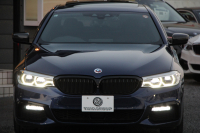 BMW 5シリーズ 530i Mｽﾎﾟｰﾂ 1ｵ-ﾅ 252馬力 ｻﾝﾙｰﾌ 全席ﾋｰﾀｰ黒革 ﾌﾞﾗｯｸ19AW Mspﾌﾞﾚｰｷ 追従ACC ｽﾃｱﾘﾝｸﾞｻﾎﾟｰﾄ LEDﾍｯﾄﾞﾗｲﾄ ﾊｲﾋﾞｰﾑｱｼｽﾄ ﾀｯﾁ画面HDDﾅﾋﾞTV 360度ｶﾒﾗ Pｱｼｽﾄﾌﾟﾗｽ 電動ﾄﾗﾝｸ 専用ｴｱﾛ ﾊﾟﾄﾞﾙｼﾌﾄ 2年保証