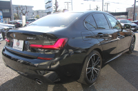 BMW 3シリーズ 320d Xdrive Mｽﾎﾟｰﾂ ﾊｲﾗｲﾝ ｲﾉﾍﾞｰｼｮﾝP ｺﾝﾌｫｰﾄP 4WD ｺﾆｬｯｸﾚｻﾞｰ ｼｰﾄﾋｰﾀｰ ﾚｰｻﾞｰﾗｲﾄ HUD ｼﾞｪｽﾁｬｰC ｵﾌﾟｼｮﾝ19AW 360度ｶﾒﾗ BMWﾗｲﾌﾞｺｯｸﾋﾟｯﾄﾞﾀｯﾁ画面HDDﾅﾋﾞApplecarplay ﾜｲﾔﾚｽ充電 ｵｰﾄﾊｲﾋﾞｰﾑ 追従ACC 電動ﾄﾗﾝｸ 2年保証