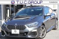 BMW 2シリーズ M235i Xdrive ｸﾞﾗﾝｸｰﾍﾟﾌﾟﾗｽP 306馬力 4WD ﾊﾟﾉﾗﾏｻﾝﾙｰﾌ ﾋｰﾀｰ黒革 Mｽﾎﾟｰﾂｼｰﾄ ｱﾀﾞﾌﾟﾃｨﾌﾞｻｽ Hi-fiｽﾋﾟｰｶｰ 追従ACC 後退ｱｼｽﾄ LEDﾍｯﾄﾞﾗｲﾄ 専用18AW Mspﾌﾞﾚｰｷ Applecarplay ﾀｯﾁ画面HDDﾅﾋﾞPｱｼｽﾄ 2年保証