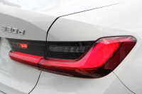 BMW 3シリーズ 320d Xdrive Mｽﾎﾟｰﾂ ｲﾉﾍﾞｰｼｮﾝP ﾃﾞﾋﾞｭｰP ｺﾝﾌｫｰﾄP 4WD ﾋｰﾀｰ黒革  BMWﾚｰｻﾞｰﾗｲﾄ HUD ｼﾞｪｽﾁｬｰC ﾊﾝｽﾞｵﾌ 追従ACC ｽﾃｱﾘﾝｸﾞｻﾎﾟｰﾄ ｱｯﾌﾟﾙｶｰﾌﾟﾚｲ ﾀｯﾁ画面HDDﾅﾋﾞBMWﾗｲﾌﾞｺｯｸﾋﾟｯﾄﾞ電動ﾄﾗﾝｸ Hi-fiｽﾋﾟｰｶｰ 2年保証