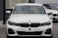 BMW 3シリーズ 320d Xdrive Mｽﾎﾟｰﾂ ｲﾉﾍﾞｰｼｮﾝP ﾃﾞﾋﾞｭｰP ｺﾝﾌｫｰﾄP 4WD ﾋｰﾀｰ黒革  BMWﾚｰｻﾞｰﾗｲﾄ HUD ｼﾞｪｽﾁｬｰC ﾊﾝｽﾞｵﾌ 追従ACC ｽﾃｱﾘﾝｸﾞｻﾎﾟｰﾄ ｱｯﾌﾟﾙｶｰﾌﾟﾚｲ ﾀｯﾁ画面HDDﾅﾋﾞBMWﾗｲﾌﾞｺｯｸﾋﾟｯﾄﾞ電動ﾄﾗﾝｸ Hi-fiｽﾋﾟｰｶｰ 2年保証
