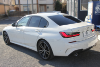 BMW 3シリーズ 320d Xdrive Mｽﾎﾟｰﾂ ｲﾉﾍﾞｰｼｮﾝP ﾃﾞﾋﾞｭｰP ｺﾝﾌｫｰﾄP 4WD ﾋｰﾀｰ黒革  BMWﾚｰｻﾞｰﾗｲﾄ HUD ｼﾞｪｽﾁｬｰC 追従ACC ｽﾃｱﾘﾝｸﾞｻﾎﾟｰﾄ ｱｯﾌﾟﾙｶｰﾌﾟﾚｲ ﾀｯﾁ画面HDDﾅﾋﾞBMWﾗｲﾌﾞｺｯｸﾋﾟｯﾄﾞ電動ﾄﾗﾝｸ Hi-fiｽﾋﾟｰｶｰ 2年保証