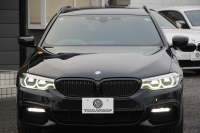BMW 5シリーズ 523i ﾂｰﾘﾝｸﾞﾌﾞﾗｯｸｱｳﾄ 特別仕様車 HUD ﾊｰﾏﾝｶｰﾄﾞﾝ 追従ACC ｽﾃｱﾘﾝｸﾞｻﾎﾟｰﾄ LEDﾍｯﾄﾞﾗｲﾄ ｵｰﾄﾊｲﾋﾞｰﾑ ﾀｯﾁ画面HDDﾅﾋﾞTV 360度ﾊﾟﾉﾗﾏｶﾒﾗ Pｱｼｽﾄﾌﾟﾗｽ 電動ﾄﾗﾝｸ ﾌﾞﾗｯｸ19AW 液晶ﾒｰﾀｰ ｽﾏｰﾄｷｰ 2年保証
