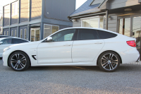 BMW 3シリーズ 320i ｸﾞﾗﾝﾂｰﾘｽﾓ Mｽﾎﾟｰﾂ 後期 新ｴﾝｼﾞﾝ LEDﾍｯﾄﾞﾗｲﾄ&ﾃｰﾙ 追従ACC ﾚｰﾝﾁｪﾝｼﾞ警告 衝突軽減ﾌﾞﾚｰｷ 車線逸脱警告 歩行者警告 iﾄﾞﾗｲﾌﾞHDDﾅﾋﾞ電動ﾄﾗﾝｸ ｽﾏｰﾄｷｰ 専用ｴｱﾛ 19AW ﾊﾟﾄﾞﾙｼﾌﾄ 2年保証