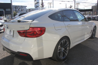 BMW 3シリーズ 320i ｸﾞﾗﾝﾂｰﾘｽﾓ Mｽﾎﾟｰﾂ 後期 新ｴﾝｼﾞﾝ LEDﾍｯﾄﾞﾗｲﾄ&ﾃｰﾙ 追従ACC ﾚｰﾝﾁｪﾝｼﾞ警告 衝突軽減ﾌﾞﾚｰｷ 車線逸脱警告 歩行者警告 iﾄﾞﾗｲﾌﾞHDDﾅﾋﾞ電動ﾄﾗﾝｸ ｽﾏｰﾄｷｰ 専用ｴｱﾛ 19AW ﾊﾟﾄﾞﾙｼﾌﾄ 2年保証