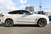 BMW X4 M40i ﾊﾟﾉﾗﾏｻﾝﾙｰﾌ 全席ﾋｰﾀｰ黒革 360馬力 直6ﾀｰﾎﾞｱﾀﾞﾌﾟﾃｨﾌﾞMｻｽ Mspﾌﾞﾚｰｷ 液晶ﾒｰﾀｰ 360度ｶﾒﾗ ﾀｯﾁ画面HDDﾅﾋﾞTV LEDﾍｯﾄﾞﾗｲﾄ ｵｰﾄﾊｲﾋﾞｰﾑ 電動ﾄﾗﾝｸ 専用21AW&ﾃﾞﾌ 2年保証