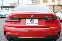 BMW 3シリーズ 320d Xdrive Mｽﾎﾟｰﾂ ｴﾃﾞｨｼｮﾝｻﾝﾗｲｽﾞ50台限定車 ﾋｰﾀｰ黒革 ﾚｰｻﾞｰﾗｲﾄ ｱﾀﾞﾌﾟﾃｨﾌﾞMｻｽ 専用19AW Mﾘｱｽﾎﾟｲﾗｰ Mｼｰﾄﾍﾞﾙﾄ 追従ACC ｽﾃｱﾘﾝｸﾞｻﾎﾟｰﾄ BMWﾗｲﾌﾞｺｯｸﾋﾟｯﾄﾞｱｯﾌﾟﾙｶｰﾌﾟﾚｲ ﾜｲﾔﾚｽ充電 2年保証