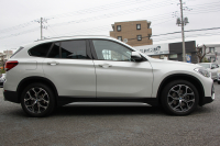 BMW X1 Xdrive18d Xﾗｲﾝ ｴﾃﾞｨｼｮﾝｼﾞｮｲﾌﾟﾗｽ ﾊｲﾗｲﾝ&ｺﾝﾌｫｰﾄP 後期 ﾌｪｲｽﾘﾌﾄ後 真珠色 ﾋｰﾀｰ黒革 追従ACC ﾌﾙｾｸﾞTV LEDﾍｯﾄﾞﾗｲﾄ 電動ﾄﾗﾝｸ ﾀｯﾁ画面HDDﾅﾋﾞ衝突軽減ﾌﾞﾚｰｷ 車線逸脱警告 歩行者警告 専用18AW ｳｯﾄﾞﾊﾟﾈﾙ 2年保証