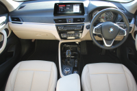 BMW X1 Xdrive18d Xﾗｲﾝ ｴﾃﾞｨｼｮﾝｼﾞｮｲﾌﾟﾗｽ 1ｵｰﾅ ﾊｲﾗｲﾝ&ｺﾝﾌｫｰﾄP 後期 ﾌｪｲｽﾘﾌﾄ後 真珠色 ｵｲｽﾀｰﾚｻﾞｰ ｼｰﾄﾋｰﾀｰ 追従ACC LEDﾍｯﾄﾞﾗｲﾄ&ﾃｰﾙ 電動ﾄﾗﾝｸ ﾀｯﾁ画面HDDﾅﾋﾞ衝突軽減ﾌﾞﾚｰｷ 車線逸脱警告 歩行者警告 専用18AW ｳｯﾄﾞﾊﾟﾈﾙ 2年保証