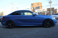 BMW 2シリーズ M240i ｸｰﾍﾟ後期 ﾋｰﾀｰ黒革 追従ACC B58新ｴﾝｼﾞﾝ 直6ﾀｰﾎﾞ340馬力 LEDﾍｯﾄﾞﾗｲﾄ LEDﾃｰﾙ ｱﾀﾞﾌﾟﾃｨﾌﾞMｻｽ 専用ﾌﾞﾚｰｷ ｼﾞｪｯﾄﾌﾞﾗｯｸ18AW ﾀｯﾁ画面HDDﾅﾋﾞPｱｼｽﾄ ﾊﾟﾄﾞﾙｼﾌﾄ 8速AT 衝突軽減ﾌﾞﾚｰｷ 2年保証
