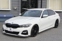 BMW 3シリーズ 330i Mｽﾎﾟｰﾂ ﾃﾞﾋﾞｭｰ&ｺﾝﾌｫｰﾄP 高出力 258馬力 ﾋｰﾀｰ黒革 専用ﾌﾞﾙｰｽﾃｯﾁ HUD 追従ACC ｽﾃｱﾘﾝｸﾞｻﾎﾟｰﾄ Mｽﾎﾟｰﾂﾌﾞﾚｰｷ ﾚｲｽﾞ19AW 3Dﾃﾞｻﾞｲﾝｴｱﾛ LEDﾍｯﾄﾞﾗｲﾄ ｵｰﾄﾊｲﾋﾞｰﾑ 360度ｶﾒﾗ 電動ﾄﾗﾝｸ Hi-fiｽﾋﾟｰｶｰ BMWﾗｲﾌﾞｺｯｸﾋﾟｯﾄ 2年保証