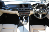 BMW 5シリーズ 523d ｾﾚﾌﾞﾚｰｼｮﾝｴﾃﾞｨｼｮﾝﾊﾞﾛﾝ 限定車 最終ﾓﾃﾞﾙ ｵｲｽﾀｰﾚｻﾞｰ 液晶ﾒｰﾀｰ LEDﾍｯﾄﾞﾗｲﾄ 19AW ｿﾌﾄｸﾛｰｽﾞﾄﾞｱ 電動ﾄﾗﾝｸ 追従ACC ﾚｰﾝﾁｪﾝｼﾞ警告 衝突軽減ﾌﾞﾚｰｷ iﾄﾞﾗｲﾌﾞHDDﾅﾋﾞ地ﾃﾞｼﾞTV Bｶﾒﾗ Mｽﾎﾟｰﾂｴｱﾛ 2年保証