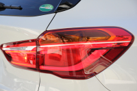 BMW X1 Xdrive18d Mｽﾎﾟｰﾂ ﾊｲﾗｲﾝ ｺﾝﾌｫｰﾄP 4WD 中期 変更後ﾀｯﾁﾊﾟﾈﾙ対応HDDﾅﾋﾞ新ﾃﾞｻﾞｲﾝﾒｰﾀｰ ﾋｰﾀｰ黒革 電動ｼｰﾄ&ﾒﾓﾘｰ 追従ACC HUD ﾌﾙｾｸﾞTV Pｱｼｽﾄ Bｶﾒﾗ 電動ﾄﾗﾝｸ 衝突軽減ﾌﾞﾚｰｷ 車線逸脱警告 歩行者警告 LEDﾍｯﾄﾞﾗｲﾄ 2年保証