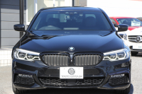 BMW 5シリーズ 530i ｴﾃﾞｨｼｮﾝﾐｯｼｮﾝｲﾝﾎﾟｯｼﾌﾞﾙ 特別仕様車 1ｵｰﾅ 252馬力 ﾅｲﾄﾌﾞﾙｰﾚｻﾞｰ ｱﾀﾞﾌﾟﾃｨﾌﾞｻｽ ﾊｰﾏﾝｶｰﾄﾞﾝ HUD 追従ACC ｽﾃｱﾘﾝｸﾞｻﾎﾟｰﾄ ﾀｯﾁ画面HDDﾅﾋﾞTV LEDﾍｯﾄﾞﾗｲﾄ ｵｰﾄﾊｲﾋﾞｰﾑ 電動ﾄﾗﾝｸ 360度ｶﾒﾗ 全席ﾋｰﾀｰ 専用ﾌﾞﾗｯｸ19AW 2年保証