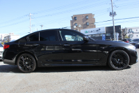 BMW 5シリーズ 530i ｴﾃﾞｨｼｮﾝﾐｯｼｮﾝｲﾝﾎﾟｯｼﾌﾞﾙ 特別仕様車 1ｵｰﾅ 252馬力 ﾅｲﾄﾌﾞﾙｰﾚｻﾞｰ ｱﾀﾞﾌﾟﾃｨﾌﾞｻｽ ﾊｰﾏﾝｶｰﾄﾞﾝ HUD 追従ACC ｽﾃｱﾘﾝｸﾞｻﾎﾟｰﾄ ﾀｯﾁ画面HDDﾅﾋﾞTV LEDﾍｯﾄﾞﾗｲﾄ ｵｰﾄﾊｲﾋﾞｰﾑ 電動ﾄﾗﾝｸ 360度ｶﾒﾗ 全席ﾋｰﾀｰ 専用ﾌﾞﾗｯｸ19AW 2年保証