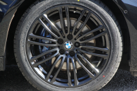 BMW 5シリーズ 530i ｴﾃﾞｨｼｮﾝﾐｯｼｮﾝｲﾝﾎﾟｯｼﾌﾞﾙ 特別仕様車 1ｵｰﾅ 252馬力 ﾅｲﾄﾌﾞﾙｰﾚｻﾞｰ ｱﾀﾞﾌﾟﾃｨﾌﾞｻｽ ﾊｰﾏﾝｶｰﾄﾞﾝ HUD 追従ACC ｽﾃｱﾘﾝｸﾞｻﾎﾟｰﾄ ﾀｯﾁ画面HDDﾅﾋﾞTV LEDﾍｯﾄﾞﾗｲﾄ ｵｰﾄﾊｲﾋﾞｰﾑ 電動ﾄﾗﾝｸ 360度ｶﾒﾗ 全席ﾋｰﾀｰ 専用ﾌﾞﾗｯｸ19AW 2年保証