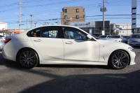 BMW 3シリーズ 330i Mｽﾎﾟｰﾂ ﾊｲﾗｲﾝ ｺﾝﾌｫｰﾄP 高出力 258馬力 ﾋｰﾀｰ茶革 追従ACC ｽﾃｱﾘﾝｸﾞｻﾎﾟｰﾄ 360度ｶﾒﾗ Pｱｼｽﾄﾌﾟﾗｽ LEDﾍｯﾄﾞﾗｲﾄ Mｽﾎﾟｰﾂﾌﾞﾚｰｷ ﾀｯﾁ画面HDDﾅﾋﾞｱｯﾌﾟﾙｶｰﾌﾟﾚｲ Hifiｽﾋﾟｰｶｰ 電動ﾄﾗﾝｸ ﾜｲﾔﾚｽ充電 2年保証