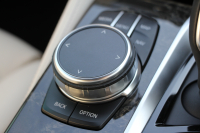 BMW 5シリーズ 530i Mｽﾎﾟｰﾂ 高出力 252馬力 1ｵｰﾅ ｱｲﾎﾞﾘｰﾚｻﾞｰ 全席ﾋｰﾀｰ HUD Mｽﾎﾟｰﾂﾌﾞﾚｰｷ 追従ACC ｽﾃｱﾘﾝｸﾞｻﾎﾟｰﾄ LEDﾍｯﾄﾞﾗｲﾄ ﾊｲﾋﾞｰﾑｱｼｽﾄ ﾀｯﾁ画面HDDﾅﾋﾞTV 360度ｶﾒﾗ Pｱｼｽﾄﾌﾟﾗｽ 電動ﾄﾗﾝｸ 専用ｴｱﾛ ﾊﾟﾄﾞﾙｼﾌﾄ 19AW 2年保証