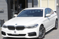 BMW 5シリーズ 523d Mｽﾎﾟｰﾂ ﾊｲﾗｲﾝ 変更後ﾓﾃﾞﾙ 新液晶ﾒｰﾀｰ 全席ﾋｰﾀｰ黒革 HUD LEDﾍｯﾄﾞﾗｲﾄ 追従ACC ｽﾃｱﾘﾝｸﾞｻﾎﾟｰﾄ ｵｰﾄﾊｲﾋﾞｰﾑ ﾀｯﾁ画面HDDﾅﾋﾞﾌﾙｾｸﾞTV 360度ｶﾒﾗ 電動ﾄﾗﾝｸ 専用ｴｱﾛ 19AW ﾊﾟﾄﾞﾙｼﾌﾄ ｱﾝﾋﾞｴﾝﾄﾗｲﾄ 2年保証