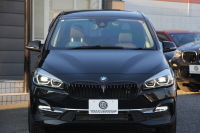 BMW 2シリーズ 218d ｸﾞﾗﾝﾂｱﾗｰ ﾗｸﾞｼﾞｭｱﾘｰ 後期 ﾌｪｲｽﾘﾌﾄ後 3列7人乗 1ｵｰﾅ ADｱｸﾃｨﾌﾞｾｰﾌﾃｨ&ｺﾝﾌｫｰﾄP 追従ACC HUD ﾋｰﾀｰ黒革 電動ﾄﾗﾝｸ ﾌﾘｯﾌﾟﾀﾞｳﾝﾓﾆﾀｰ ﾌﾙｾｸﾞTV LEDﾍｯﾄﾞﾗｲﾄ ﾀｯﾁ画面HDDﾅﾋﾞﾊﾟｰｷﾝｸﾞｱｼｽﾄ 2年保証