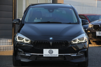 BMW 2シリーズ 218d ｸﾞﾗﾝﾂｱﾗｰ ﾗｸﾞｼﾞｭｱﾘｰ 後期 ﾌｪｲｽﾘﾌﾄ後 3列7人乗 1ｵｰﾅ ADｱｸﾃｨﾌﾞｾｰﾌﾃｨ&ｺﾝﾌｫｰﾄP 追従ACC HUD ﾋｰﾀｰ黒革 電動ﾄﾗﾝｸ ﾌﾘｯﾌﾟﾀﾞｳﾝﾓﾆﾀｰ ﾌﾙｾｸﾞTV LEDﾍｯﾄﾞﾗｲﾄ ﾀｯﾁ画面HDDﾅﾋﾞﾊﾟｰｷﾝｸﾞｱｼｽﾄ 2年保証