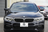 BMW 5シリーズ 540i Mｽﾎﾟｰﾂ ｾﾚｸﾄP indiviｶﾗｰ 1ｵｰﾅ 後輪駆動 直6ﾀｰﾎﾞ340馬力 ｻﾝﾙｰﾌ 全席ﾋｰﾀｰ黒革 ﾊｰﾏﾝｶｰﾄﾞﾝｻｳﾝﾄﾞ4ｿﾞｰﾝｴｱｺﾝ 液晶ﾒｰﾀｰ HUD 追従ACC LEDﾍｯﾄﾞﾗｲﾄ ﾀｯﾁ画面ﾅﾋﾞﾌﾙｾｸﾞTV ｱﾀﾞﾌﾟﾃｨﾌﾞｻｽ Mspﾌﾞﾚｰｷ 19AW 2年保証