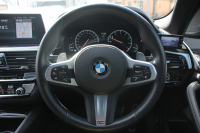 BMW 5シリーズ 540i Mｽﾎﾟｰﾂ ｾﾚｸﾄP indiviｶﾗｰ 1ｵｰﾅ 後輪駆動 直6ﾀｰﾎﾞ340馬力 ｻﾝﾙｰﾌ 全席ﾋｰﾀｰ黒革 ﾊｰﾏﾝｶｰﾄﾞﾝｻｳﾝﾄﾞ4ｿﾞｰﾝｴｱｺﾝ 液晶ﾒｰﾀｰ HUD 追従ACC LEDﾍｯﾄﾞﾗｲﾄ ﾀｯﾁ画面ﾅﾋﾞﾌﾙｾｸﾞTV ｱﾀﾞﾌﾟﾃｨﾌﾞｻｽ Mspﾌﾞﾚｰｷ 19AW 2年保証